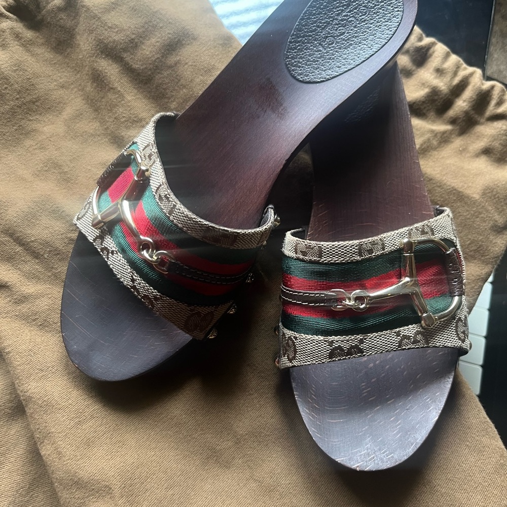 Women’s Gucci Vintage Classic Mules